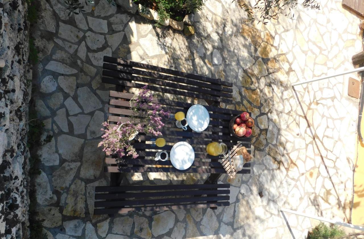 Adonino Residence-The House Of Pomegranates Lakíthra Exterior foto